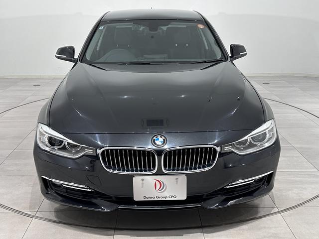 ３シリーズ ３２８ｉラグジュアリー　ワンオーナー　車検２０２７年６月　スペアキー　ブラックレザーシート　シートヒーター　保証書　記録簿　取扱説明書（41枚目）