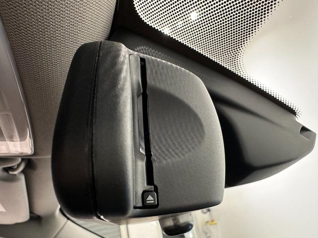 ３シリーズ ３２８ｉラグジュアリー　ワンオーナー　車検２０２７年６月　スペアキー　ブラックレザーシート　シートヒーター　保証書　記録簿　取扱説明書（42枚目）