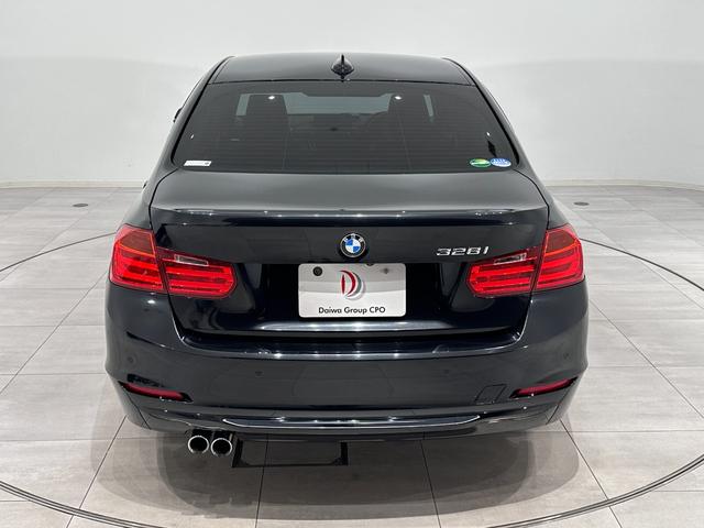 ３シリーズ ３２８ｉラグジュアリー　ワンオーナー　車検２０２７年６月　スペアキー　ブラックレザーシート　シートヒーター　保証書　記録簿　取扱説明書（44枚目）