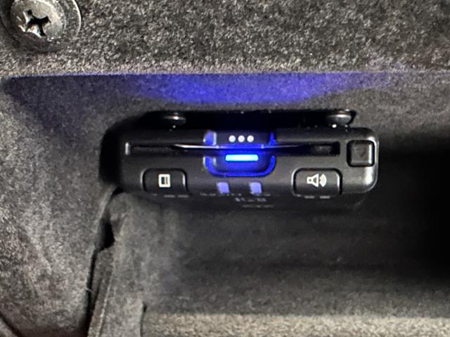 Ｂ３ ３．３リムジン　ブラックレザーシート　アルピナブルー　スイッチトロニック　車検２０２７年７月１４日　ニコル整備（45枚目）