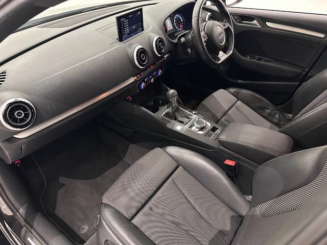 Ａ３セダン １．４ＴＦＳＩシリンダーオンデマンドＳラインパック　車検２０２７年３月（9枚目）