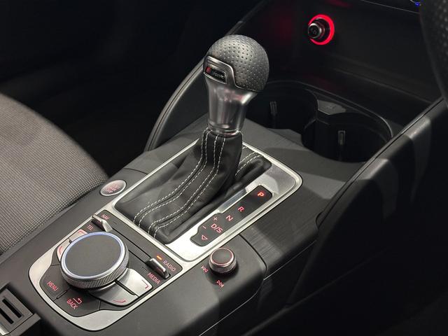 Ａ３セダン １．４ＴＦＳＩシリンダーオンデマンドＳラインパック　車検２０２７年３月（28枚目）