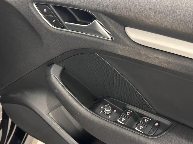 Ａ３セダン １．４ＴＦＳＩシリンダーオンデマンドＳラインパック　車検２０２７年３月（44枚目）