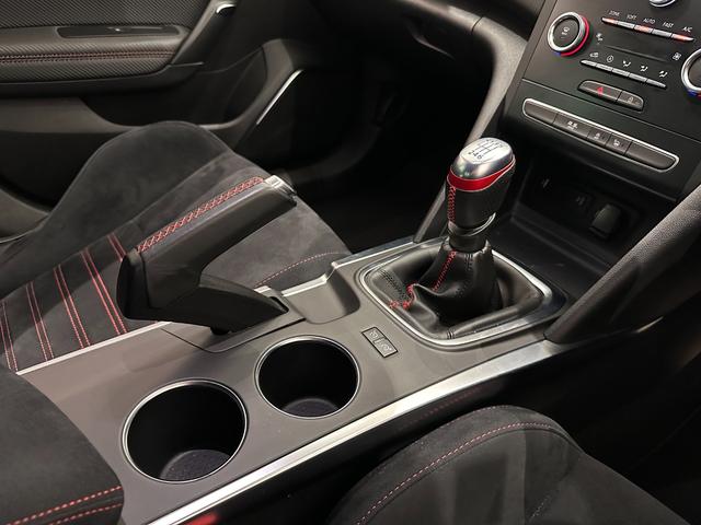 メガーヌ ルノー スポール トロフィー 6MT 車検2027年6月 スペアキー バックカメラ 19インチアルミホイール(27枚目)