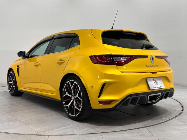 メガーヌ ルノー スポール トロフィー 6MT 車検2027年6月 スペアキー バックカメラ 19インチアルミホイール(43枚目)