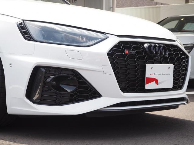 アウディ ＲＳ４アバント