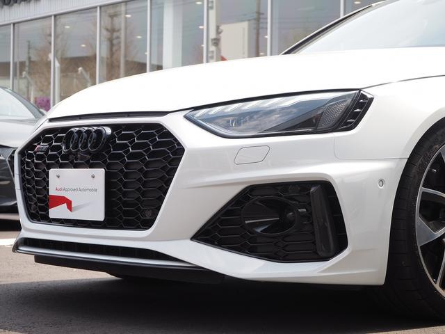 アウディ ＲＳ４アバント