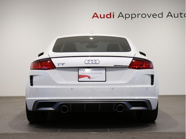 AUDI TT COUPE 40TFSI S LINE PACKAGE