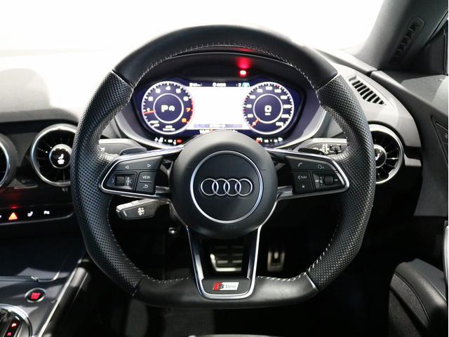 AUDI TT COUPE 40TFSI S LINE PACKAGE
