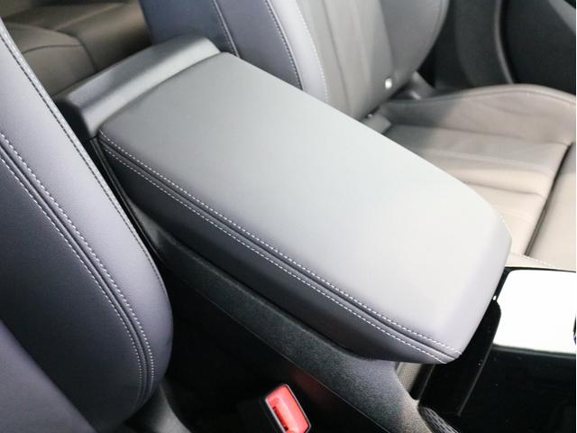 A5 TFSI 110kW Sラインパッケージ テクノロジーパッケージプロ ハイグロスパッケージ バーチャルコックピットプラス Slineエクステリア パーシャルレザーインテリアSブラック パークアシストプラス スマートフォンインターフェース(15枚目)