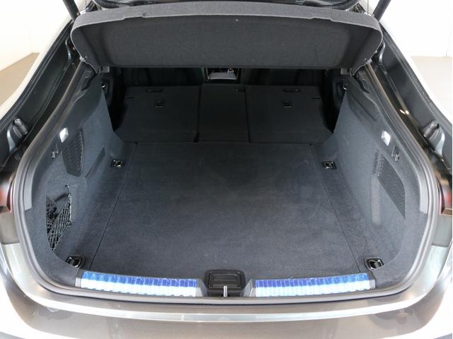 A5 TFSI 110kW Sラインパッケージ テクノロジーパッケージプロ ハイグロスパッケージ バーチャルコックピットプラス Slineエクステリア パーシャルレザーインテリアSブラック パークアシストプラス スマートフォンインターフェース(59枚目)