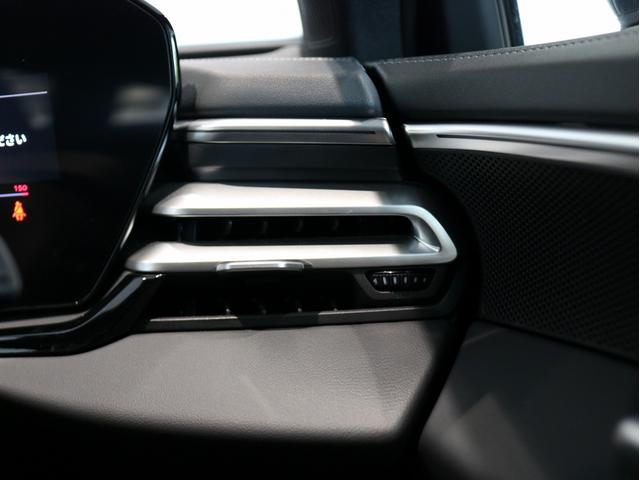 A5アバント Slineパッケージ ハイグロスパッケージ テクノロジーパッケージプロ バーチャルコックピットプラス フロントエマージェンシーブレーキアシスト MMIナビゲーション オートマチックテールゲート(30枚目)