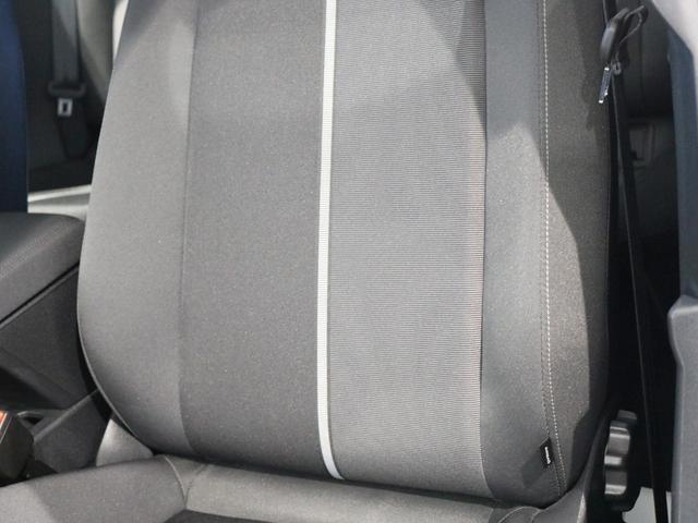 A1スポーツバック 25TFSI アドバンスド コンビニアンス&アシスタンスパッケージ/ナビゲーションパッケージ/スマートフォンインターフェイス/コントラストルーフ/ワイヤレスチャージング/アダプティブクルーズコントロール/ナビゲーションシステム(53枚目)