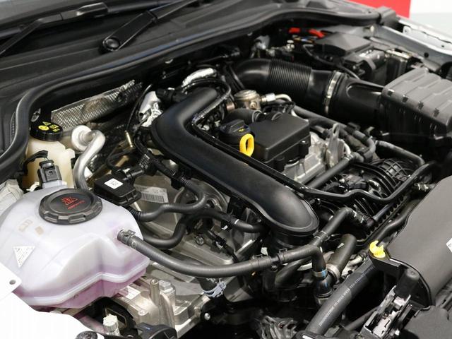 A1スポーツバック 25TFSI アドバンスド コンビニアンス&アシスタンスパッケージ/ナビゲーションパッケージ/スマートフォンインターフェイス/コントラストルーフ/ワイヤレスチャージング/アダプティブクルーズコントロール/ナビゲーションシステム(69枚目)