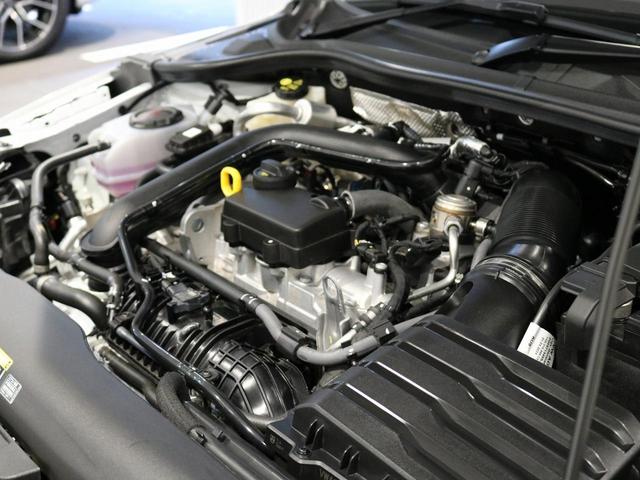 A1スポーツバック 25TFSI アドバンスド コンビニアンス&アシスタンスパッケージ/ナビゲーションパッケージ/スマートフォンインターフェイス/コントラストルーフ/ワイヤレスチャージング/アダプティブクルーズコントロール/ナビゲーションシステム(70枚目)