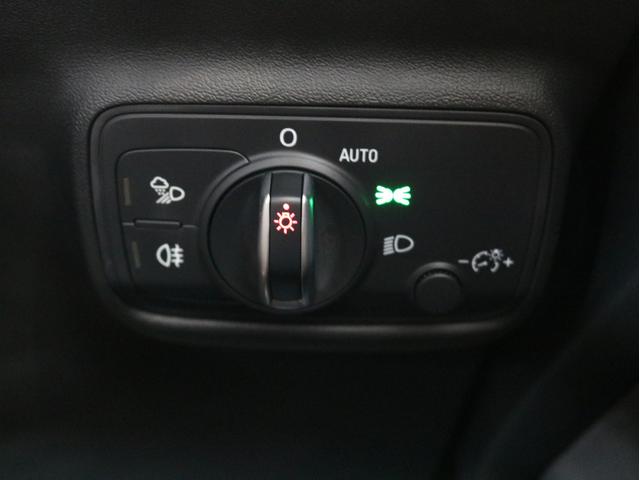 ＴＴクーペ ４５ＴＦＳＩクワトロ　Ｓラインパッケージ　Ｓｌｉｎｅエクステリアパッケージ　ブラックＡｕｄｉ　ｒｉｎｇｓ＆ブラックハイグロススタイリングパッケージ（Ａｕｄｉ　ｅｘｃｌｕｓｉｖｅ）　コンフォートパッケージ　バーチャルコックピット（18枚目）