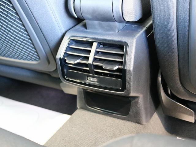 Ｑ３ ３５ＴＦＳＩアドバンスド　グレイシアホワイト　コンビニエンス＆アシスタンスパッケージ　テクノロジーパッケージ　シートヒーター　３６０°カメラ　サイドアシスト　レーンアシスト　認定中古車（16枚目）