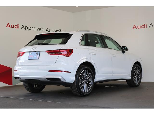 Q3 35TFSIアドバンスド コンビニエンス&アシスタンスパッケージ ラグジュアリーパッケージ ストレージパッケージ ハイグロスパッケージ バーチャルコックピット ルームミラー自動防眩 サラウンドビューカメラ MMIナビゲーション(4枚目)