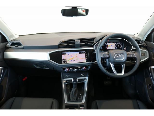 Q3 35TFSIアドバンスド コンビニエンス&アシスタンスパッケージ ラグジュアリーパッケージ ストレージパッケージ ハイグロスパッケージ バーチャルコックピット ルームミラー自動防眩 サラウンドビューカメラ MMIナビゲーション(6枚目)