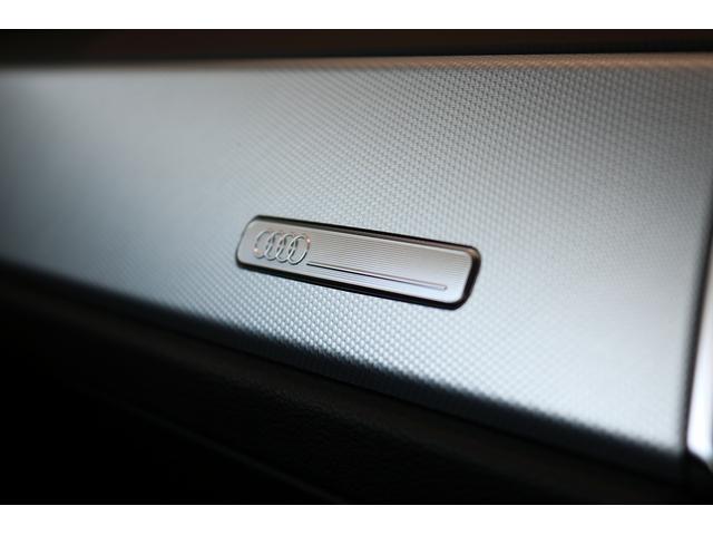 Q3 35TFSIアドバンスド コンビニエンス&アシスタンスパッケージ ラグジュアリーパッケージ ストレージパッケージ ハイグロスパッケージ バーチャルコックピット ルームミラー自動防眩 サラウンドビューカメラ MMIナビゲーション(18枚目)