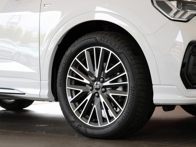 Ｑ３スポーツバック ３５ＴＦＳＩ　Ｓライン　３５Ｔ　Ｓｌｉｎｅ　コンビニ＆アシスタンスパッケージ　ブラックスタイリング　スマホインターフェース　プライバシーガラス　プラスパッケージ（7枚目）