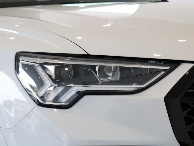Ｑ３スポーツバック ３５ＴＦＳＩ　Ｓライン　３５Ｔ　Ｓｌｉｎｅ　コンビニ＆アシスタンスパッケージ　ブラックスタイリング　スマホインターフェース　プライバシーガラス　プラスパッケージ（19枚目）