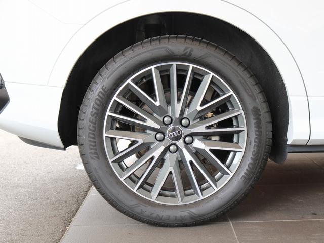 Ｑ３スポーツバック ３５ＴＦＳＩ　Ｓライン　３５Ｔ　Ｓｌｉｎｅ　コンビニ＆アシスタンスパッケージ　ブラックスタイリング　スマホインターフェース　プライバシーガラス　プラスパッケージ（27枚目）