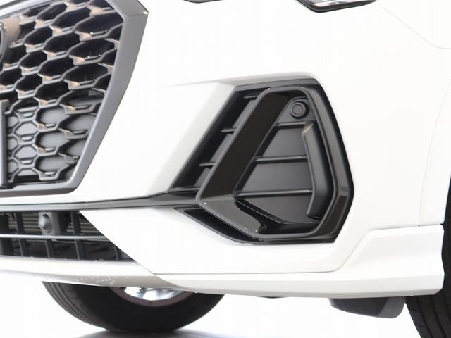Ｑ３スポーツバック ３５ＴＦＳＩ　Ｓライン　３５Ｔ　Ｓｌｉｎｅ　コンビニ＆アシスタンスパッケージ　ブラックスタイリング　スマホインターフェース　プライバシーガラス　プラスパッケージ（40枚目）
