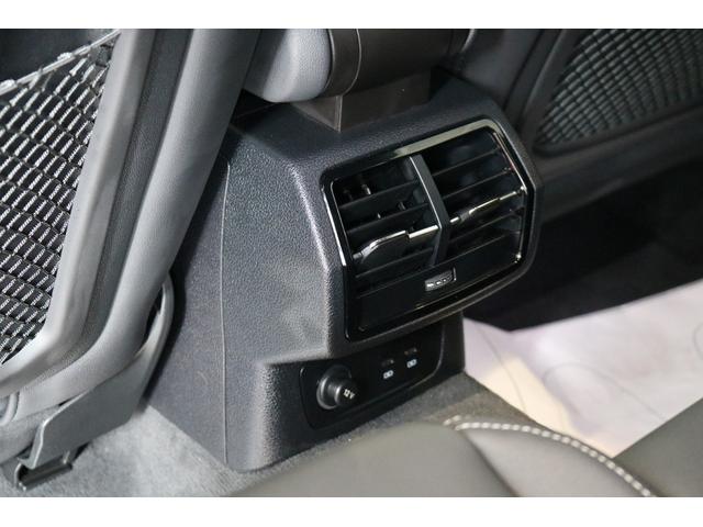 Ｑ３スポーツバック ３５ＴＦＳＩ　Ｓライン　３５Ｔ　Ｓｌｉｎｅ　コンビニ＆アシスタンスパッケージ　ブラックスタイリング　スマホインターフェース　プライバシーガラス　プラスパッケージ（62枚目）