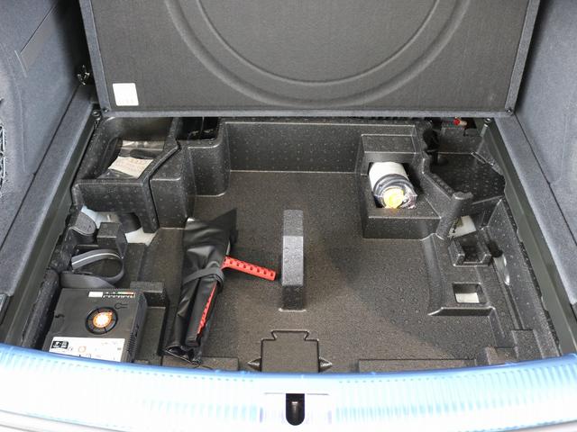 Ｑ５スポーツバック ４０ＴＤＩクワトロ　Ｓライン　Ｓ　ｌｉｎｅ　ｐｌｕｓ　パッケージ／コンフォートパッケージ／ステアリングヒーター／アーティフィシャルインテリアレザー　（ドアアームレスト／センターコンソール）（66枚目）