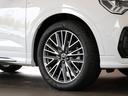 Ｑ３スポーツバック ３５ＴＦＳＩ　Ｓライン　３５Ｔ　Ｓｌｉｎｅ　コンビニ＆アシスタンスパッケージ　ブラックスタイリング　スマホインターフェース　プライバシーガラス　プラスパッケージ（7枚目）