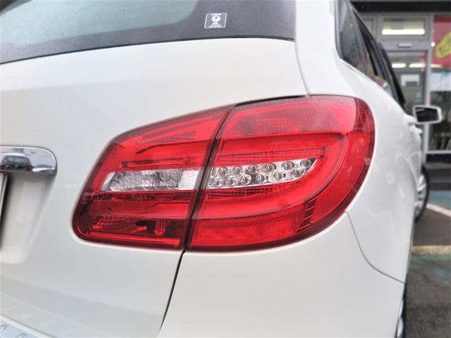 B180BE エクスクルーシブP セーフティーP バリューP 1オナ パドルシフト 本革Pシート/ヒーター パノラマSR Bカメラ HID ディストロニックプラス レーンキープアシスト ブラインドスポットアシスト ECOストップ 7速AT(20枚目)