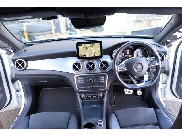 ＧＬＡ２５０　４マチック　スポーツ　レーダーセーフティーＰ　ハーフ革Ｐシート／ヒーター　純正ＨＤＤナビＴＶ　Ａｐｐｌｅ　ＣａｒＰｌａｙ　Ｂｌｕｅｔｏｏｔｈ　Ｂカメラ　ドラレコ　ＡＭＧエアロ／１８ＡＷ　ＨＩＤ　ディスタンスパイロット　フルタイム４ＷＤ　７速ＡＴ(4枚目)