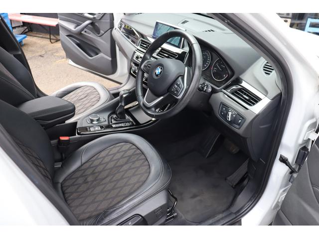 Ｘ１ ｘＤｒｉｖｅ　１８ｄ　ｘライン　コンフォートＰ　インテリジェントＳ　ハーフ革Ｐシート／ヒーター　純正ＨＤＤナビ　Ｂｌｕｅｔｏｏｔｈ　Ｂカメ　ＬＥＤ　コンフォートアクセス　アンビエントライト　Ｐトランク　スマートオープナー　Ｘドライブ４ＷＤ　８速ＡＴ（31枚目）