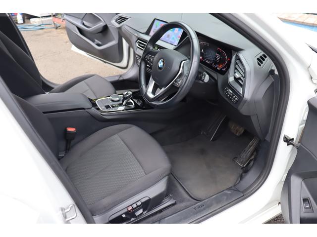 １シリーズ １１８ｉ　プレイ　ＡＣＣ　自動追従　インテリジェントＳ　ナビゲーションＰ　Ｐシート　純正ＨＤＤナビ　Ａｐｐｌｅ　ＣａｒＰｌａｙ　Ｂｌｕｅｔｏｏｔｈ　Ｗｉ－Ｆｉ　Ｂカメラ　前後ドラレコ　ＬＥＤ　アンビエントライト　ワイヤレスチャージャー　７速ＡＴ（26枚目）