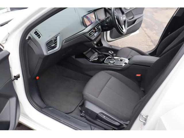 １シリーズ １１８ｉ　プレイ　ＡＣＣ　自動追従　インテリジェントＳ　ナビゲーションＰ　Ｐシート　純正ＨＤＤナビ　Ａｐｐｌｅ　ＣａｒＰｌａｙ　Ｂｌｕｅｔｏｏｔｈ　Ｗｉ－Ｆｉ　Ｂカメラ　前後ドラレコ　ＬＥＤ　アンビエントライト　ワイヤレスチャージャー　７速ＡＴ（29枚目）