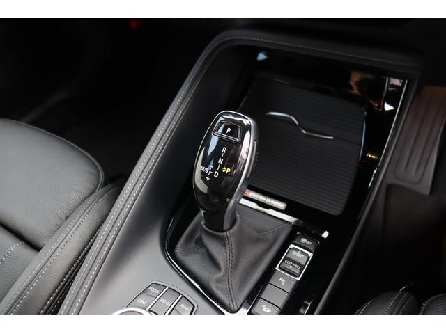 Ｘ２ ｘＤｒｉｖｅ　１８ｄＭスポーツエディションサンライズ　限定車　本革スポーツシート／ヒーター　純正ＨＤＤナビ　Ｂｌｕｅｔｏｏｔｈ　Ｂカメラ　前後ドラレコ　Ｍエアロ／Ｍ１９ＡＷ　ＬＥＤラ　インテリジェントセーフティー　アンビエントライト　Ｘドライブ４ＷＤ　８速ＡＴ（7枚目）