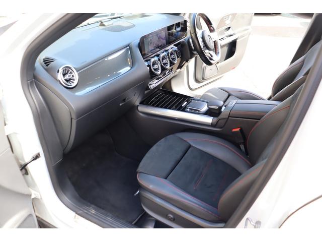 ＧＬＡクラス ＧＬＡ２００ｄ　４Ｍ　ＡＭＧライン　レーダーセーフティーＰ　自動追従　ハーフ革Ｐシート／ヒーター　パノラマルーフ　ＨＤＤナビＴＶ　Ａｐｐｌｅ　ＣａｒＰｌａｙ　Ｂｌｕｅｔｏｏｔｈ　３６０°／Ｂカメ　ヘッドアップディスプレイ　純正ドラレコ　ＬＥＤ　フルタイム４ＷＤ（31枚目）