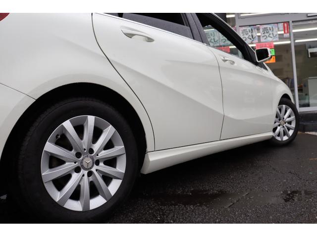 MERCEDES BENZ B-CLASS B180