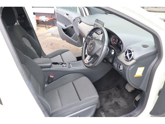 MERCEDES BENZ B-CLASS B180