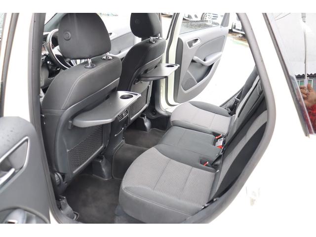 MERCEDES BENZ B-CLASS B180