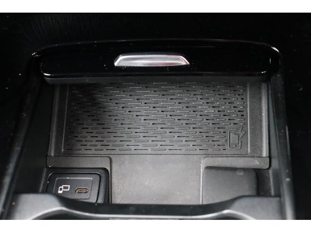 Ｂクラス Ｂ１８０　レーダーセーフティーＰ　自動追従　ナビゲーションＰ　ハーフ革Ｐシート／ヒーター　純正ＨＤＤナビＴＶ　Ｂｌｕｅｔｏｏｔｈ　Ｂカメラ　ドラレコ　ＬＥＤ　ディストロニックプラス　アンビエントライト　ワイヤレスチャージャー　７速ＡＴ（15枚目）