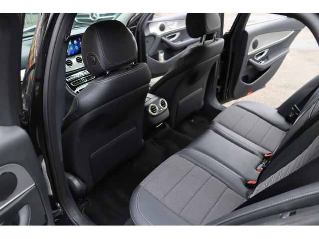 Ｅクラスステーションワゴン Ｅ２２０ｄワゴン　ＡＶＧ　　レーダーセーフティーＰ　自動追従　ハーフ革Ｐシート／ヒーター　純正ＨＤＤナビＴＶ　Ａｐｐｌｅ　ＣａｒＰｌａｙ　Ｂｌｕｅｔｏｏｔｈ　３６０°／Ｂカメラ　ドラレコ　ＬＥＤ　ディストロニックプラス　ヘッドアップディスプレイ　９速ＡＴ（28枚目）