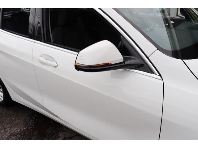 1シリーズ 118i プレイ ハイラインP ACC 自動追従 コンフォートP ストレージP インテリジェントS 本革Pシート/ヒーター 純正HDDナビ Apple CarPlay Bluetooth Bカメラ ドラレコ LED ワイヤレスチャージャー 7速AT(20枚目)