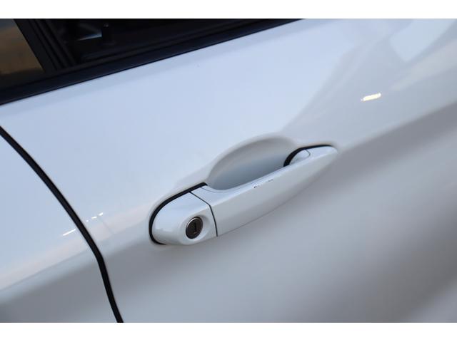 ４シリーズ ４２０ｉグランクーペ　Ｍスポーツ　ＡＣＣ　自動追従　アインテリジェントセーフティー　アルカンタラスポーツＰシート／ヒーター　純正ＨＤＤナビＴＶ　Ｂｌｕｅｔｏｏｔｈ　Ｂカメラ　ドラレコ　Ｍエアロ／Ｍ１８ＡＷ　ＬＥＤ　アンビエントライト　８速ＡＴ（16枚目）