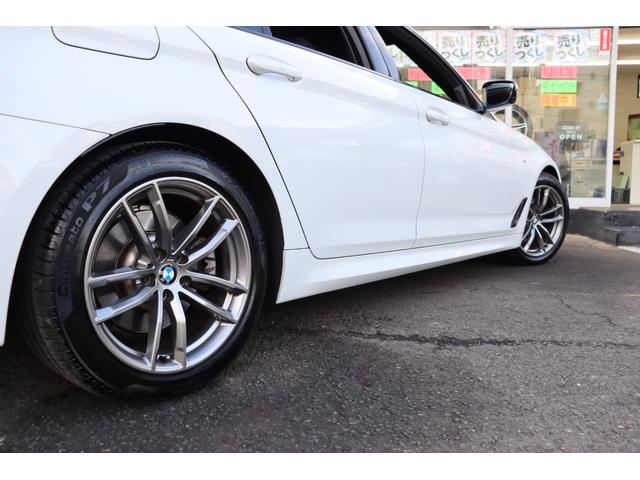 ５シリーズ ５２３ｄ　ｘＤｒｉｖｅ　Ｍスピリット　ＡＣＣ　自動追従　本革スポーツＰシート／ヒーター　純正ＨＤＤナビＴＶ　Ｂｌｕｅｔｏｏｔｈオ　ヘッドアップディスプレイ　３６０°／Ｂカメラ　ドラレコ　ＬＥＤ　インテリジェントセーフティー　Ｘドライブ４ＷＤ　８速ＡＴ（24枚目）