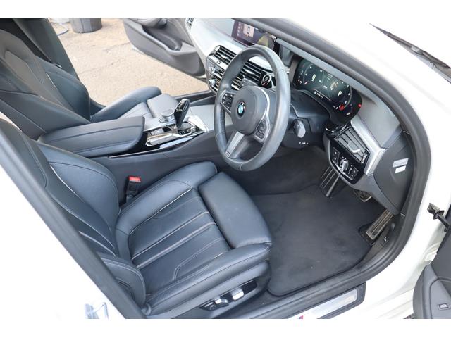 ５シリーズ ５２３ｄ　ｘＤｒｉｖｅ　Ｍスピリット　ＡＣＣ　自動追従　本革スポーツＰシート／ヒーター　純正ＨＤＤナビＴＶ　Ｂｌｕｅｔｏｏｔｈオ　ヘッドアップディスプレイ　３６０°／Ｂカメラ　ドラレコ　ＬＥＤ　インテリジェントセーフティー　Ｘドライブ４ＷＤ　８速ＡＴ（25枚目）