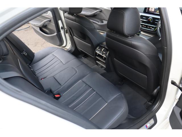 ５シリーズ ５２３ｄ　ｘＤｒｉｖｅ　Ｍスピリット　ＡＣＣ　自動追従　本革スポーツＰシート／ヒーター　純正ＨＤＤナビＴＶ　Ｂｌｕｅｔｏｏｔｈオ　ヘッドアップディスプレイ　３６０°／Ｂカメラ　ドラレコ　ＬＥＤ　インテリジェントセーフティー　Ｘドライブ４ＷＤ　８速ＡＴ（26枚目）