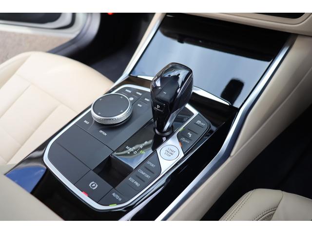 ３シリーズ ３２０ｉ　ハイラインＰ　コンフォートＰ　ＡＣＣ　自動追従　インテリジェントセーフティー　本革Ｐシート／ヒーター　純正ＨＤＤナビ　Ａｐｐｌｅ　ＣａｒＰｌａｙ　Ｂｌｕｅｔｏｏｔｈ　Ｂカメラ　前後ドラレコ　ＬＥＤ　アンビエントライト　スマートオープナー　８速ＡＴ（7枚目）