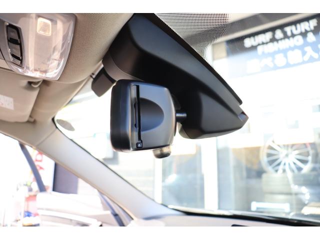 ３シリーズ ３２０ｄ　ラグジュアリー　ＡＣＣ　自動追従　インテリジェントセーフティー　本革Ｐシート／ヒーター　純正ＨＤＤナビＴＶ　Ｂｌｕｅｔｏｏｔｈ　Ｂカメラ　ＬＥＤ　　ＥＣＯストップ　コンフォートアクセス　ＰＤＣ　アンビエントライト　８速ＡＴ（13枚目）